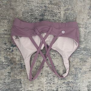 Lululemon sports bra
